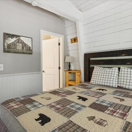 Southern Oak At Chalet Village - 5 Minutes From Gatlinburg And National Park Екстер'єр фото
