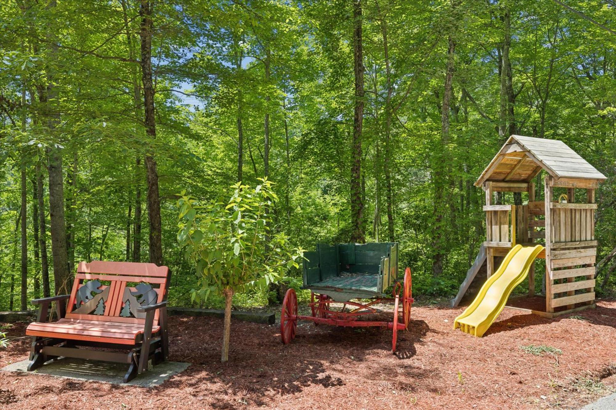 Southern Oak At Chalet Village - 5 Minutes From Gatlinburg And National Park Екстер'єр фото